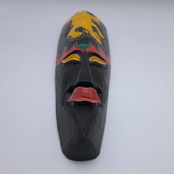 Black Indonesian Wall Mask - Picture 4 of 11